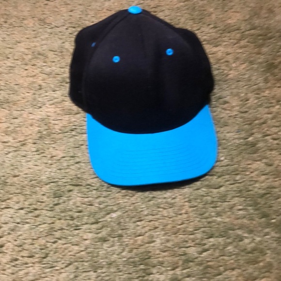 SnapBack hat - Picture 1 of 1